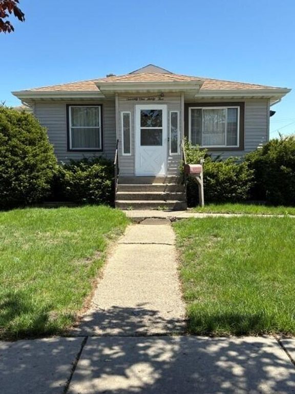 7135 Oakdale Avenue, Hammond, IN 46324
