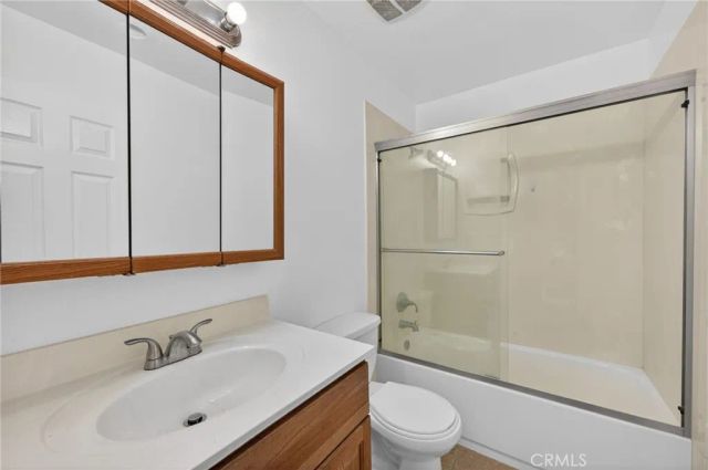 11203 Lambert, Stanton, CA 90680