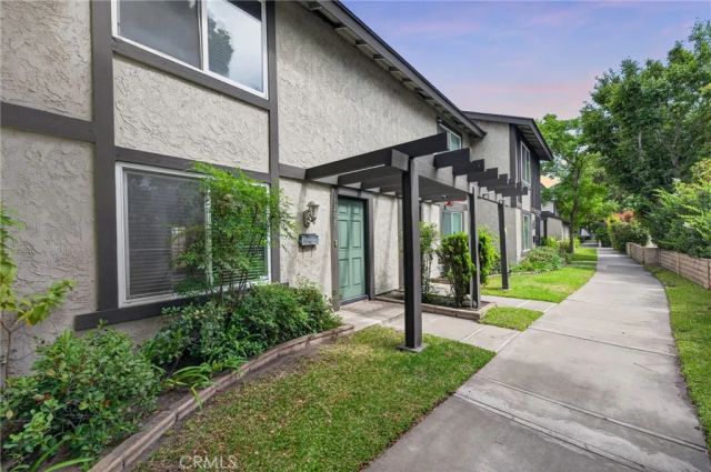 11203 Lambert, Stanton, CA 90680