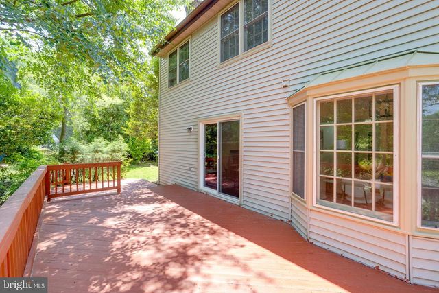 9202 DOROTHY LN, Springfield, VA 22153