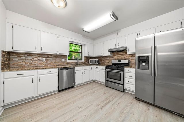 6055 Steel Wood Drive NW, Kennesaw, GA 30152