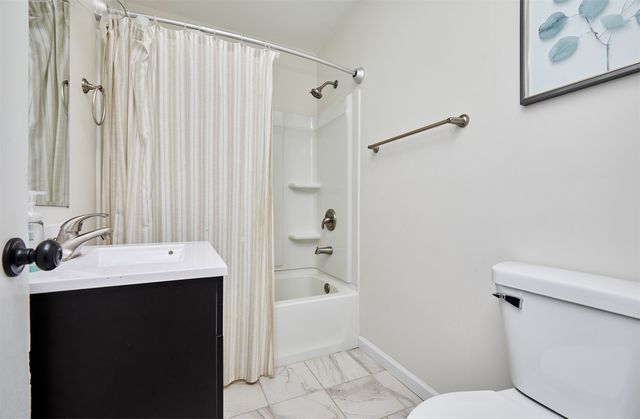 4901 SW 12th Street, Des Moines, IA 50315