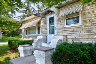 4901 SW 12th Street, Des Moines, IA 50315