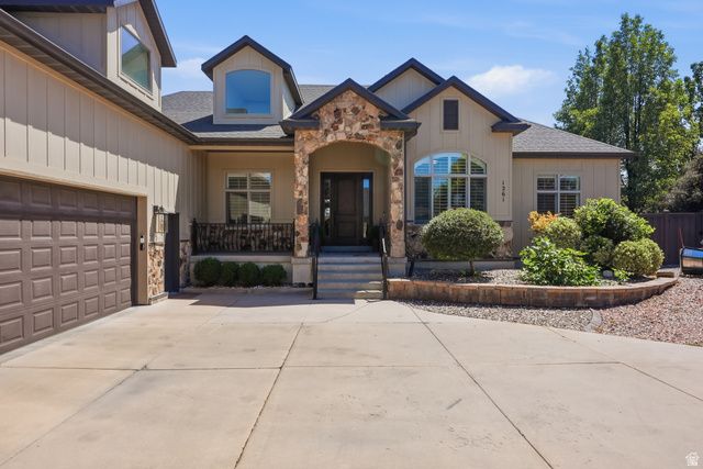 1261 W ALTA CREEK CIR, South Jordan, UT 84095