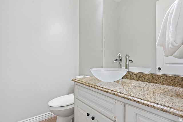 1261 W ALTA CREEK CIR, South Jordan, UT 84095
