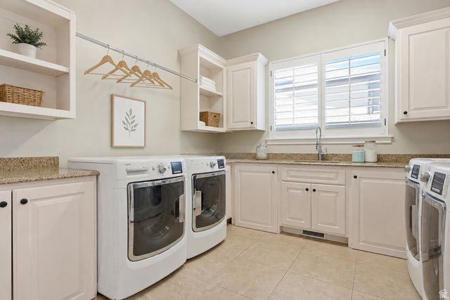 1261 W ALTA CREEK CIR, South Jordan, UT 84095