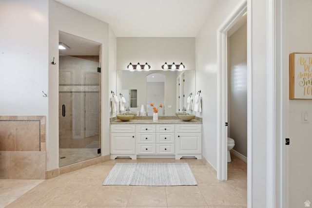 1261 W ALTA CREEK CIR, South Jordan, UT 84095