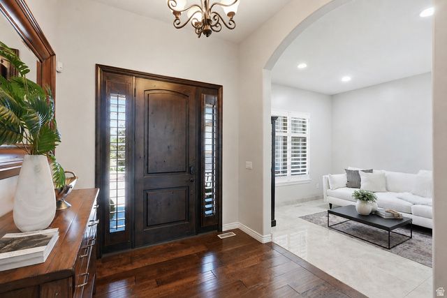 1261 W ALTA CREEK CIR, South Jordan, UT 84095