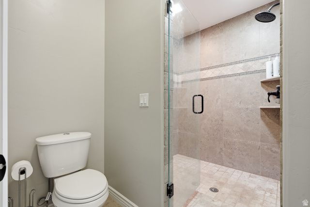 1261 W ALTA CREEK CIR, South Jordan, UT 84095