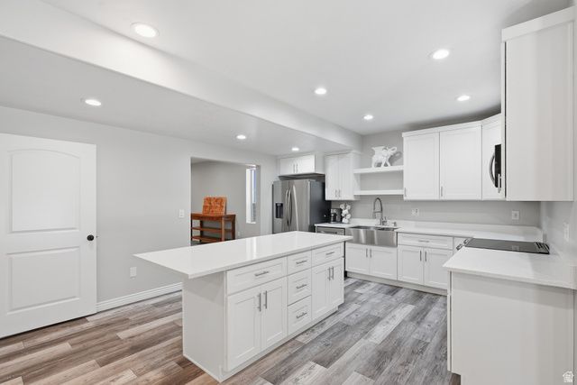 1261 W ALTA CREEK CIR, South Jordan, UT 84095