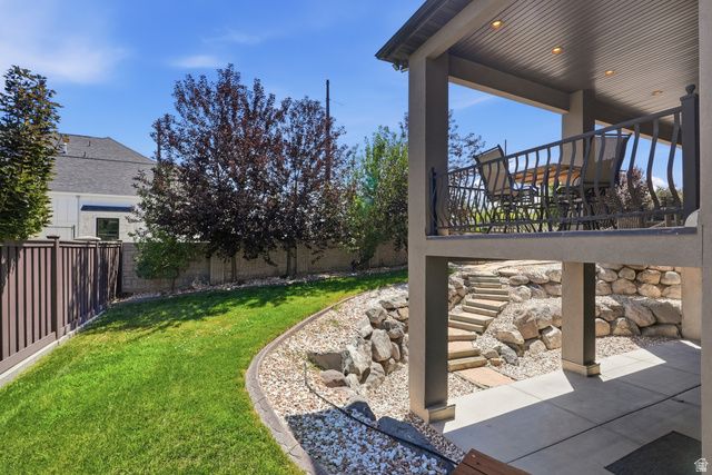 1261 W ALTA CREEK CIR, South Jordan, UT 84095