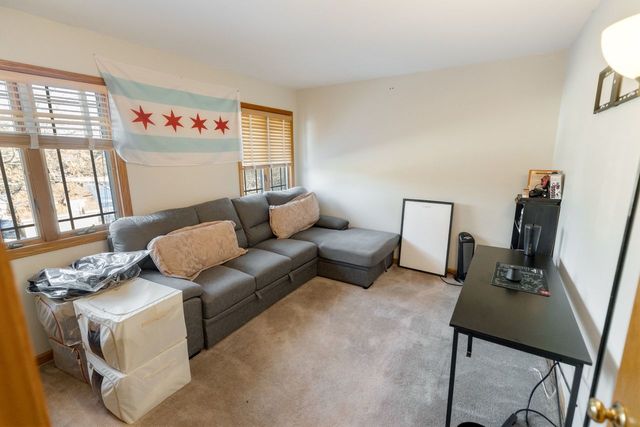 201 Amber Court, West Chicago, IL 60185