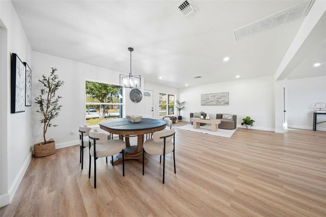 327 N DUNCAN AVENUE, Clearwater, FL 33755