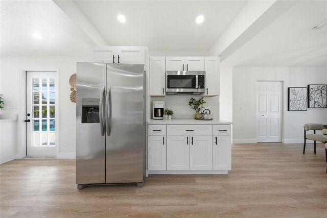 327 N DUNCAN AVENUE, Clearwater, FL 33755