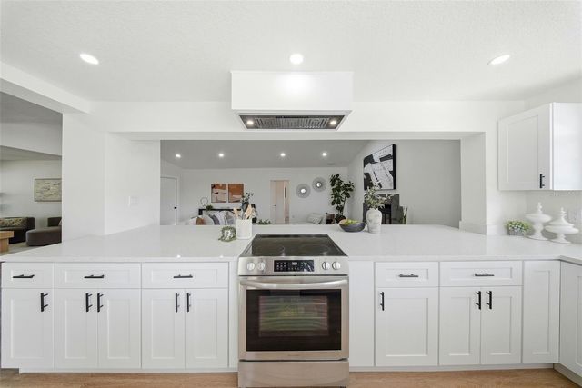 327 N DUNCAN AVENUE, Clearwater, FL 33755