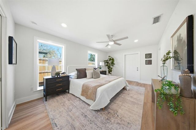 327 N DUNCAN AVENUE, Clearwater, FL 33755