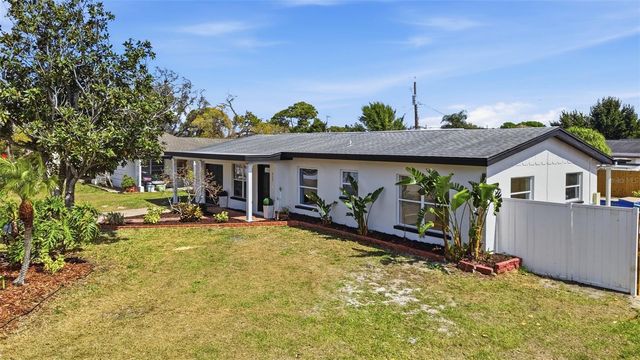 327 N DUNCAN AVENUE, Clearwater, FL 33755