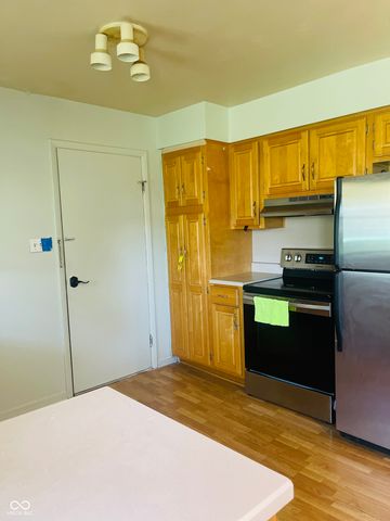 2416 Radcliffe Avenue, Indianapolis, IN 46227