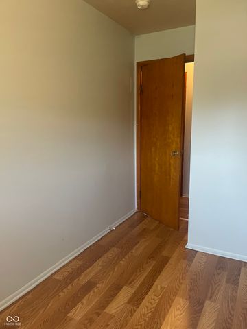 2416 Radcliffe Avenue, Indianapolis, IN 46227