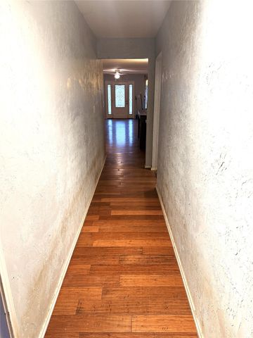 503 E Sadosa Street, Eastland, TX 76448