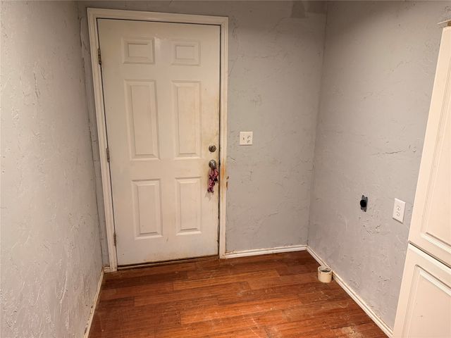 503 E Sadosa Street, Eastland, TX 76448