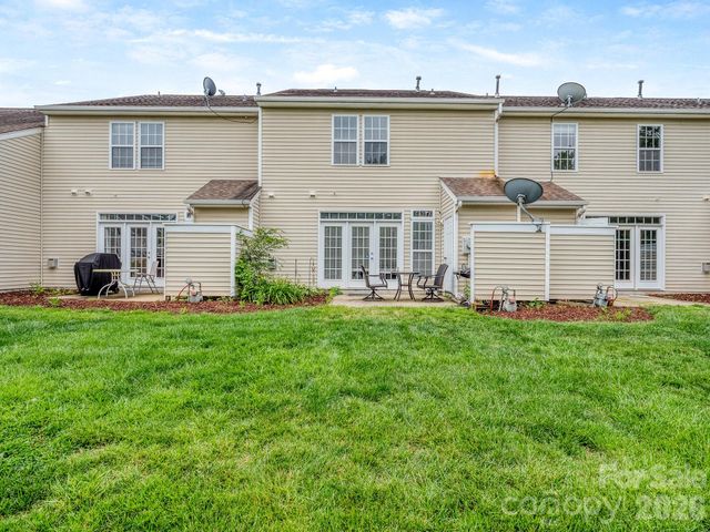 3064 Priory Ridge Drive, Fort Mill, SC 29707