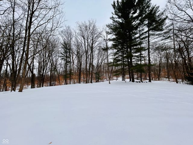 2495 Lenvoil Road, Martinsville, IN 46151