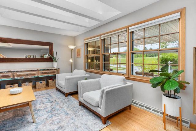 5910 Cable Avenue, Madison, WI 53705