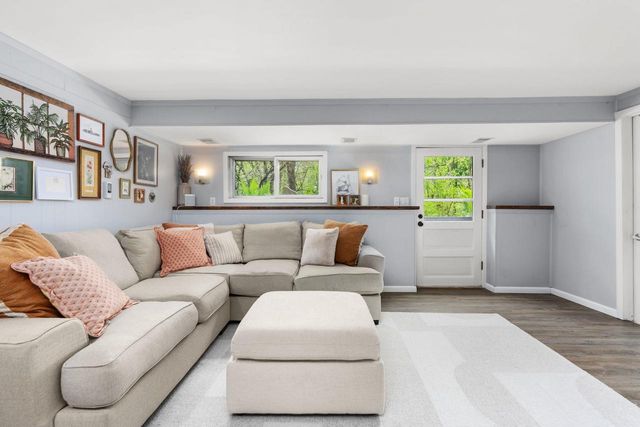 5910 Cable Avenue, Madison, WI 53705