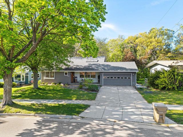 5910 Cable Avenue, Madison, WI 53705