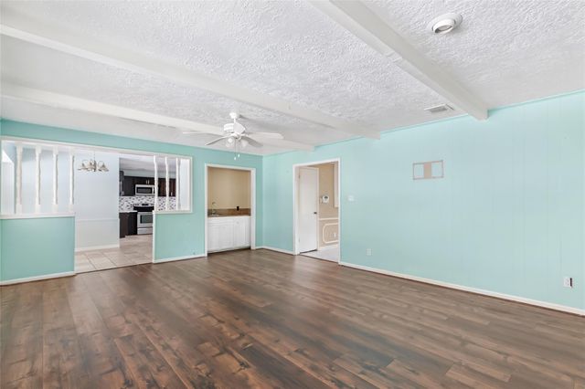 19311 Spoonwood Court, Humble, TX 77346