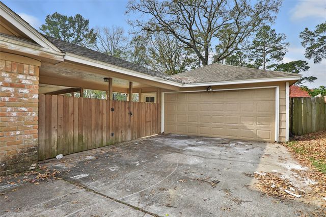 19311 Spoonwood Court, Humble, TX 77346