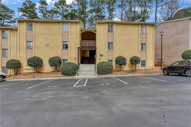 2394 Lawrenceville Hwy, Decatur, GA 30033