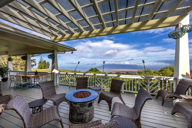 980 Polipoli Rd, Kula, HI 96790