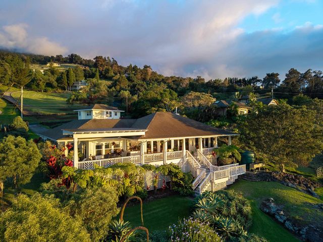 980 Polipoli Rd, Kula, HI 96790