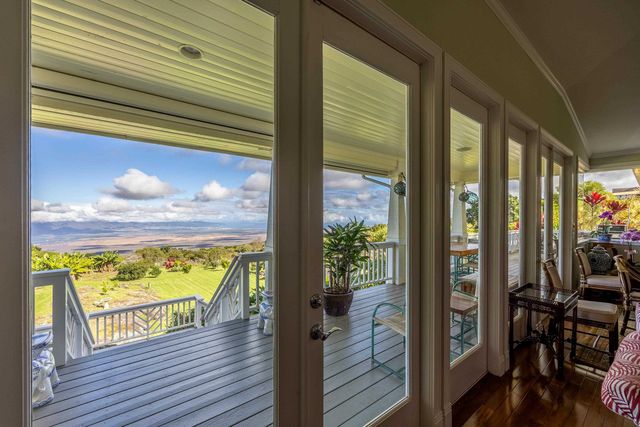 980 Polipoli Rd, Kula, HI 96790