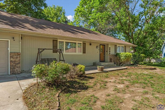 3419 SE Arbor CT, Topeka, KS 66605