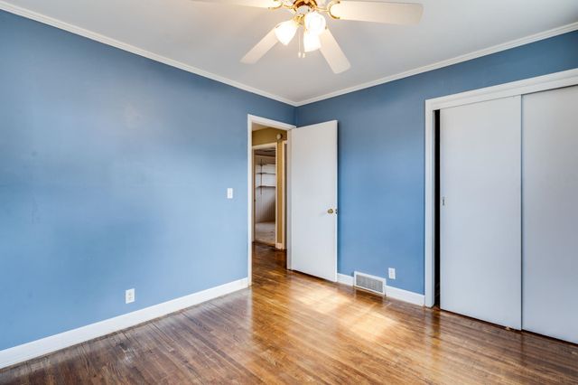 922 N Country Acres, Wichita, KS 67212