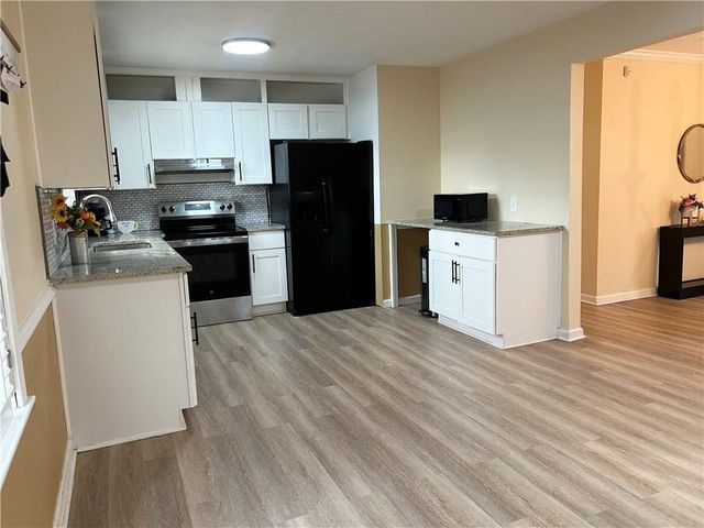 1005 Eastview NE Road, Conyers, GA 30012