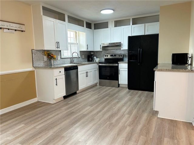 1005 Eastview NE Road, Conyers, GA 30012