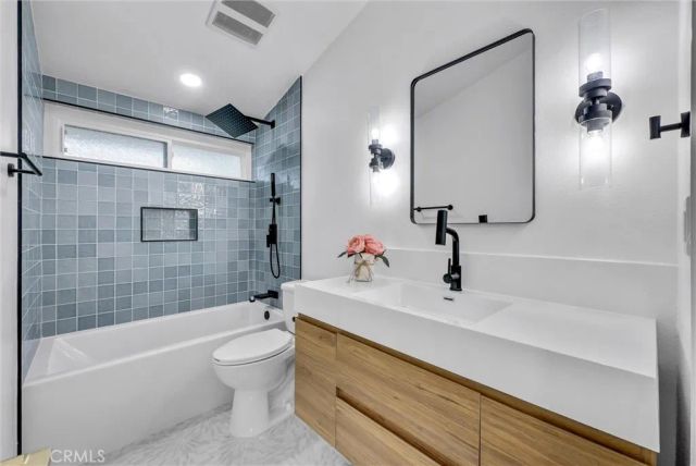 2601 Santa Ysabel, Fullerton, CA 92831