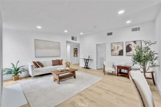 2601 Santa Ysabel, Fullerton, CA 92831