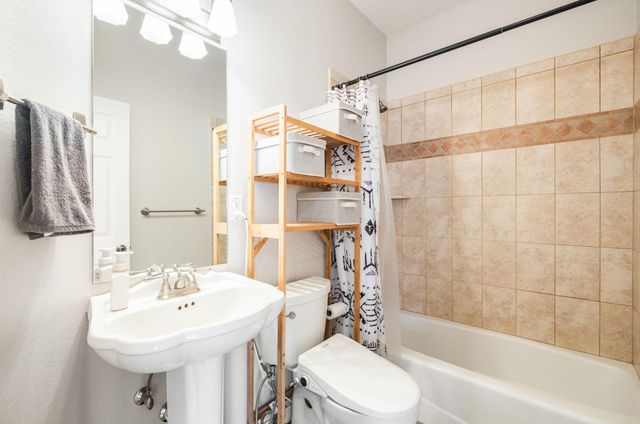 9925 Cameron Street NW, Albuquerque, NM 87114