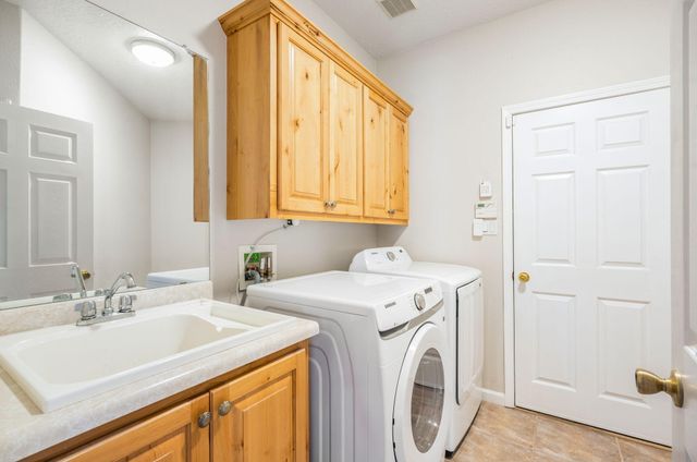 9925 Cameron Street NW, Albuquerque, NM 87114