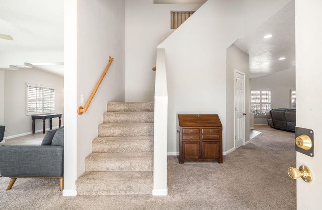 9925 Cameron Street NW, Albuquerque, NM 87114