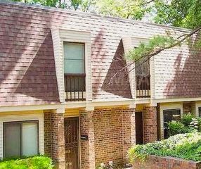 1896 Poplar Woods Cir E Apt 3, Germantown, TN 38138