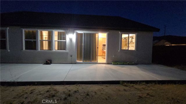 1887 Vincent Dr, Palmdale, CA 93551