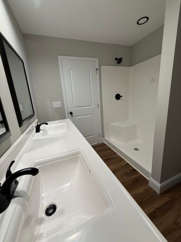 51 Bulls Branch Road, East Bernstadt, KY 40729