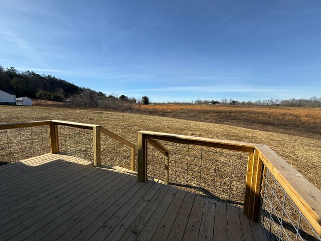 51 Bulls Branch Road, East Bernstadt, KY 40729