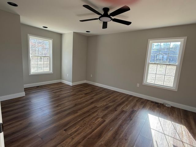 51 Bulls Branch Road, East Bernstadt, KY 40729